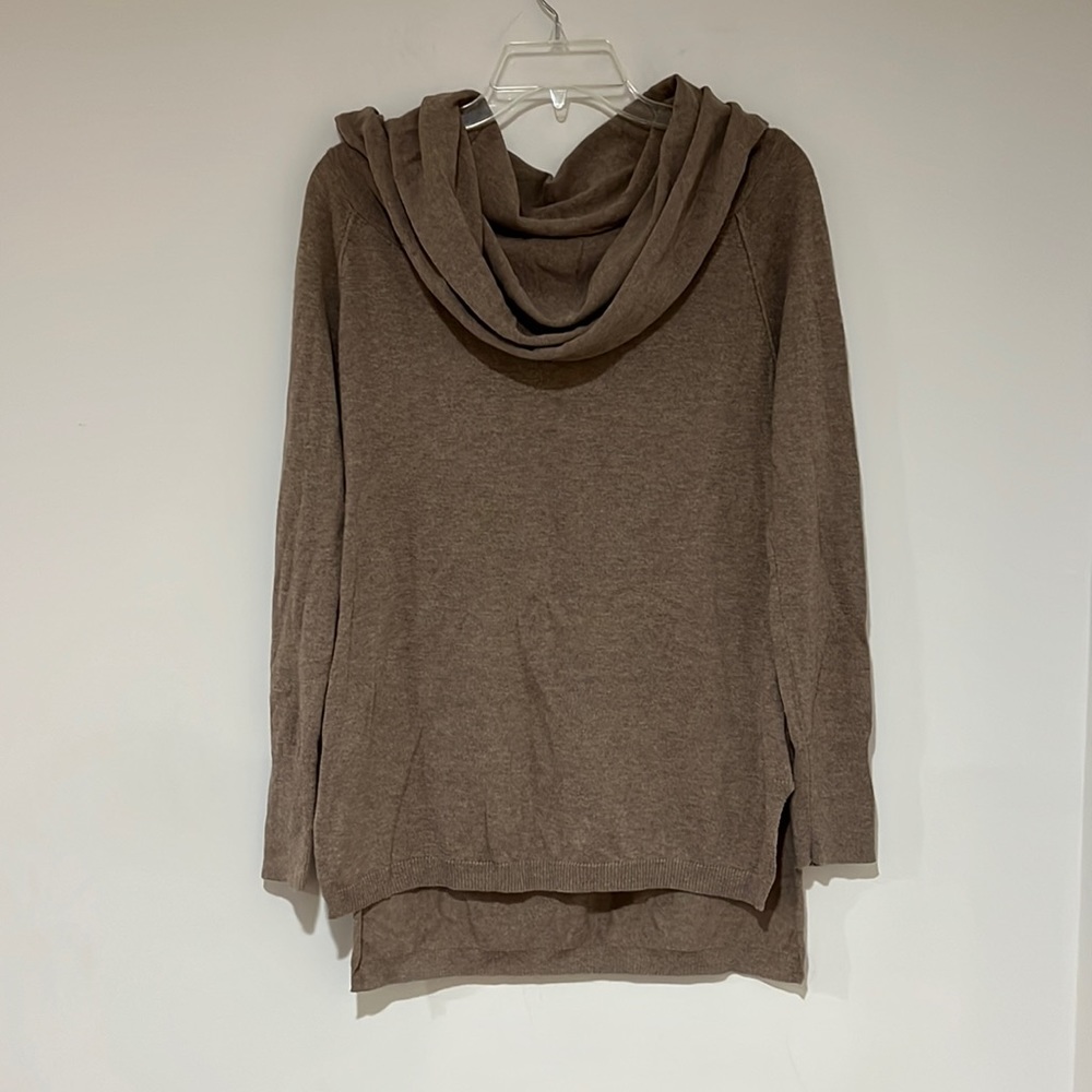 Women’s Light Tunic Sweater w Cowl Neck Size S/M No Tags